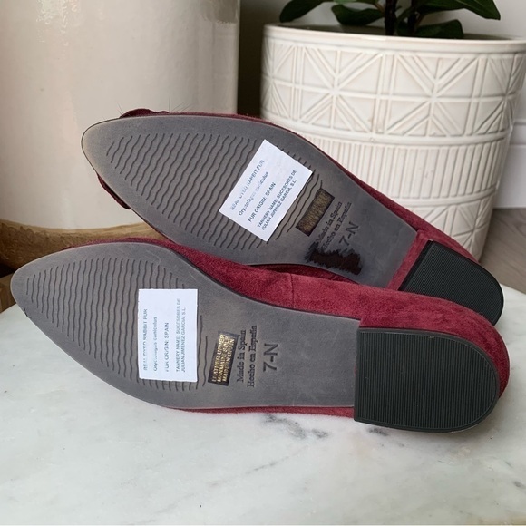 NEW Sesto Meucci Red Suede Ballerina Slip On Pumps with Rabbit Fur Pom size 7 - Picture 9 of 12